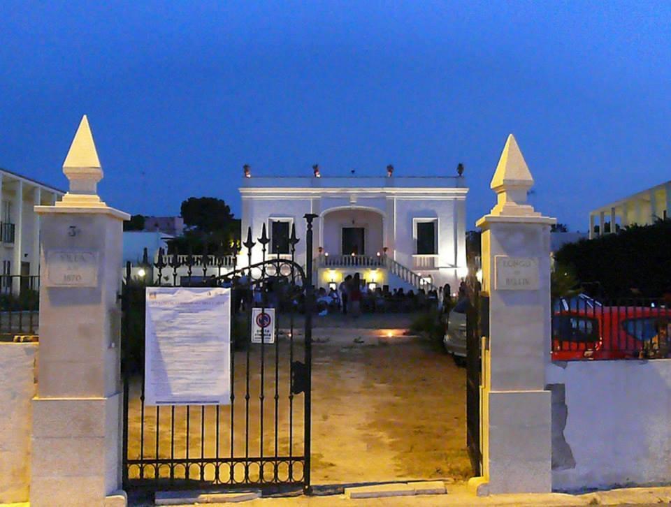 Villa Longo De Bellis Bari Extérieur photo