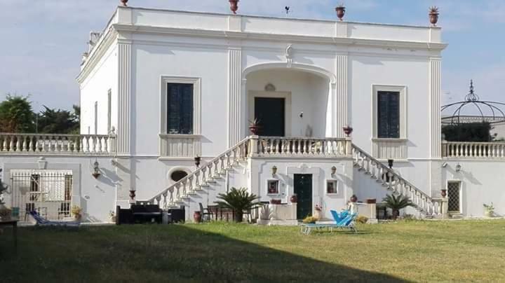 Villa Longo De Bellis Bari Extérieur photo